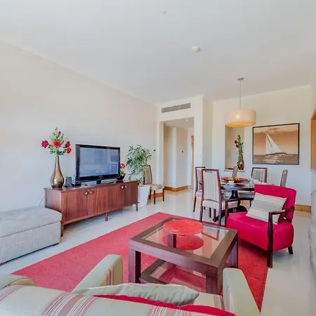 The At Victoria By Interhome Apartmán *