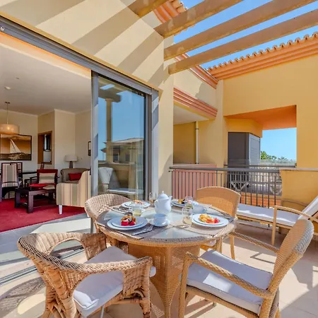 The At Victoria By Interhome * Vilamoura