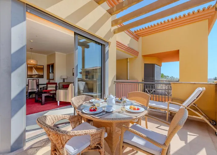 The At Victoria By Interhome * Vilamoura