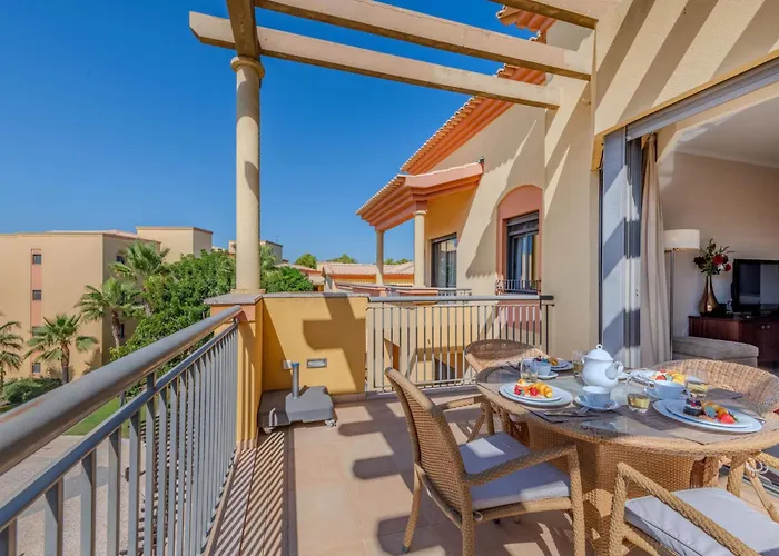The At Victoria By Interhome * Vilamoura