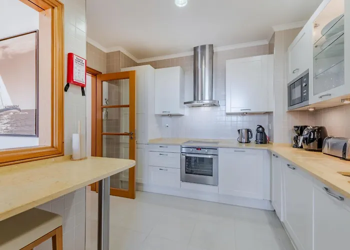 The At Victoria By Interhome *