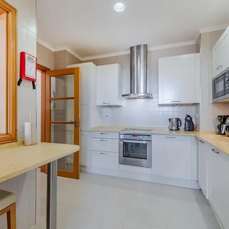 The At Victoria By Interhome *